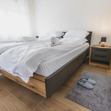 Aparthotel Guliver Palić